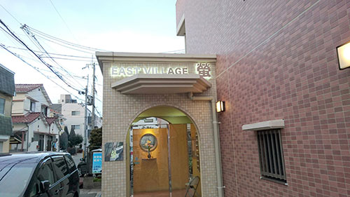 屋外現場の写真